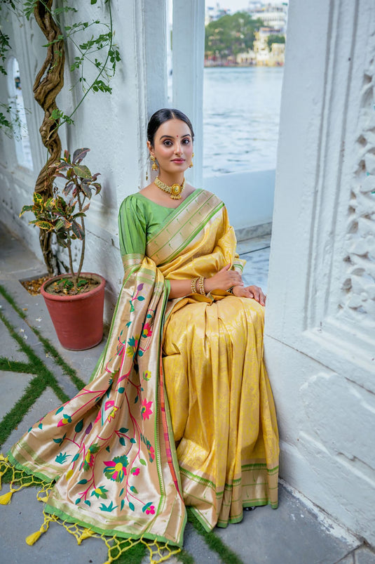 Yellow Soft Kanjivaram Silk Rich Paithnai Pallu Traditional Saree