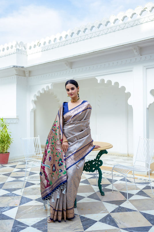 Grey Soft Kanjivaram Silk Rich Paithnai Pallu Traditional Saree