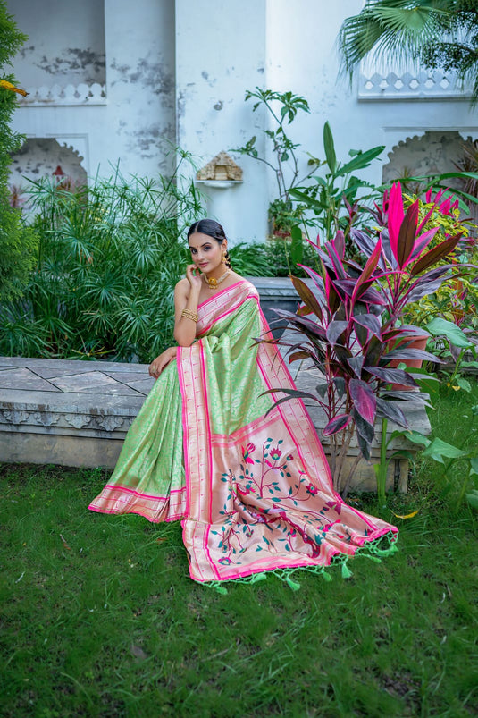 Light Green Soft Kanjivaram Silk Rich Paithnai Pallu Traditional Saree