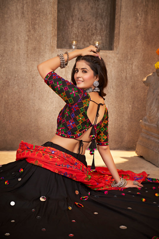 Black Viscose Rayon Thread Embroidered Semi Stitched Lehenga Choli