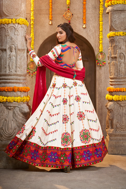 White Viscose Rayon Thread Embroidered Semi Stitched Lehenga Choli