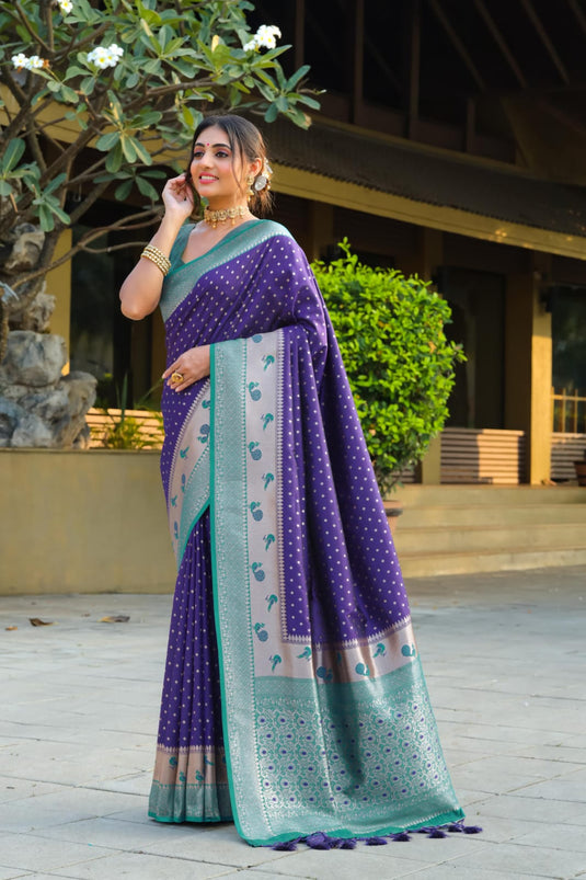 Navy Blue Banarasi Soft Silk Zari Weaving Paithani Saree With Beautiful Contrast Peacock Border