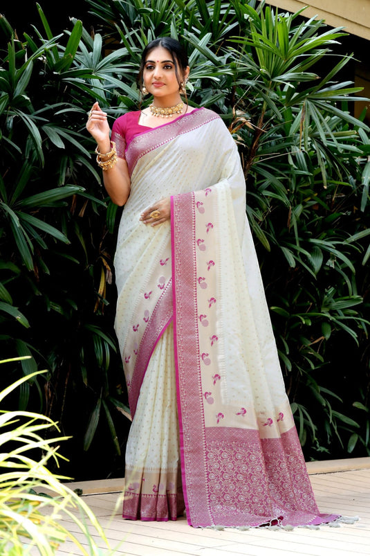 White Banarasi Soft Silk Zari Weaving Paithani Saree With Beautiful Contrast Peacock Border