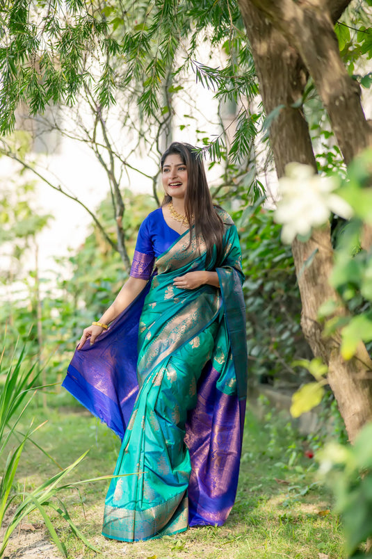 Sea Green Soft Banarasi Silk Zari Weaving Pattern Saree