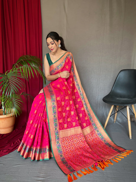 Pink pure kutchi patola weaving silk saree