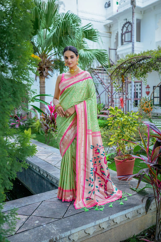 Light Green Soft Kanjivaram Silk Rich Paithnai Pallu Traditional Saree