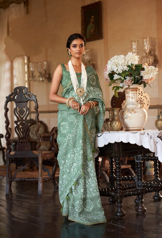 Sea Green Soft Mul Cotton Traditional Batik Print Zari Border Saree