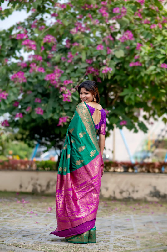 Green Soft Banarasi Silk Zari Weaving Pattern Saree