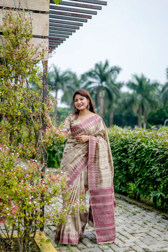 Beige-Mauve Classic Tussar Silk Traditional Weaving Pattern Saree