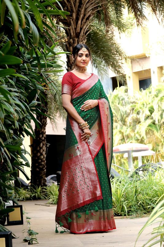 Bottle Green Banarasi Soft Silk Zari Weaving Paithani Saree With Beautiful Contrast Peacock Border